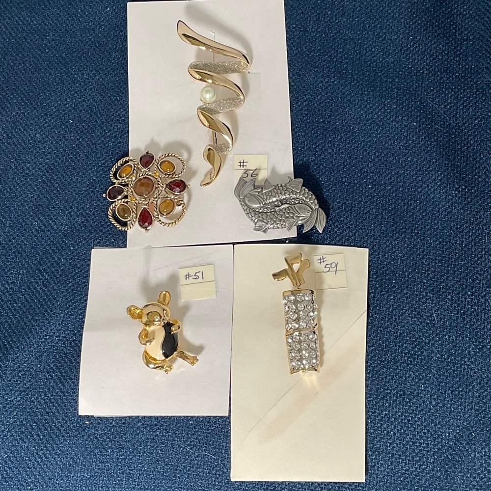 Gold and Silver Brooch Set lot of 5